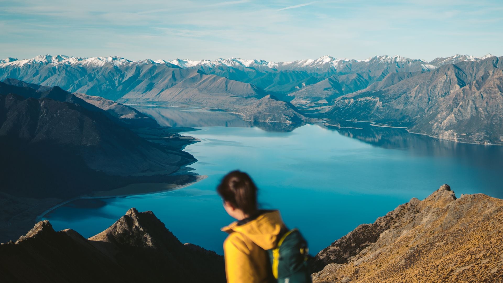 Pick a clear morning for the ridges above the Otago lakes