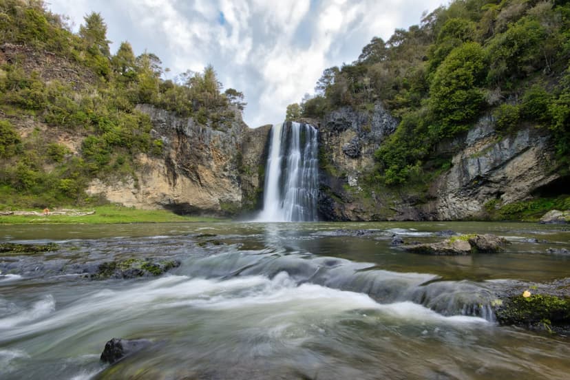 Wainui Falls