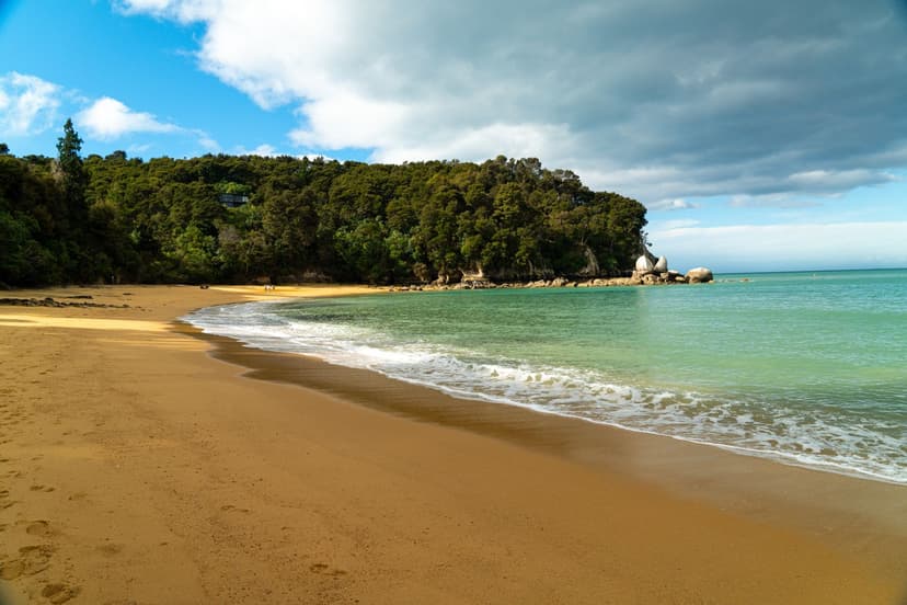 Mārahau beach
